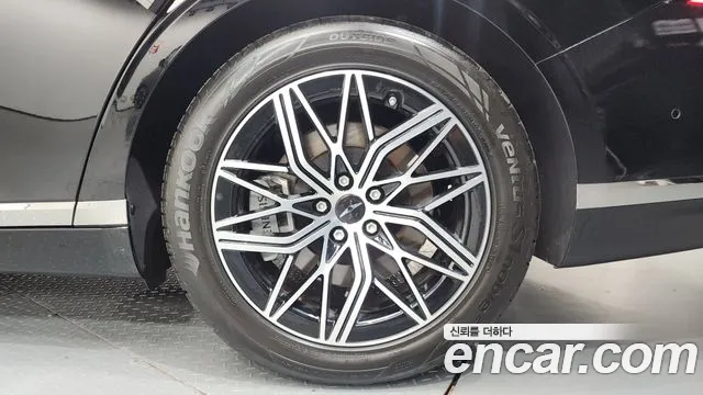 Genesis G90 RS4 — Фото автомобиля 6
