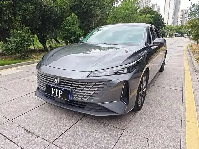 Changan Lamore — Фото автомобиля 2