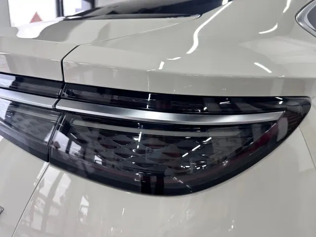 BYD Seal 07 DM-i — Фото автомобиля 11