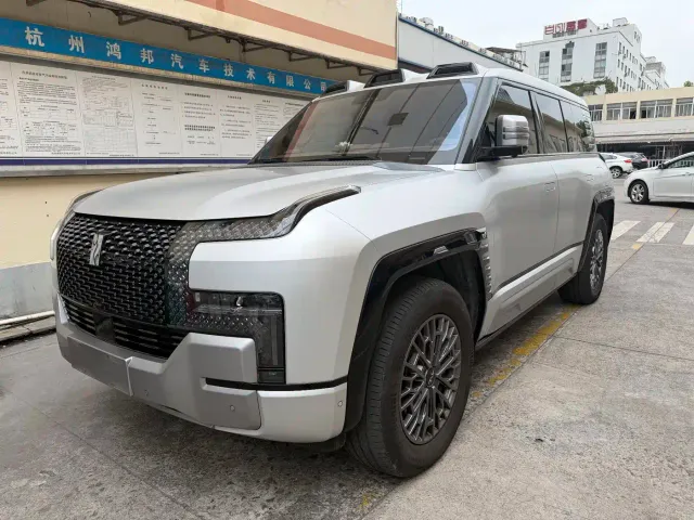 Фотография автомобиля — BYD U8