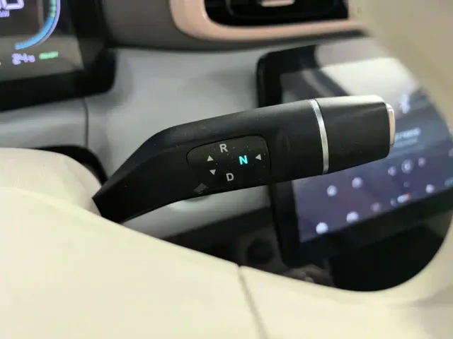Leapmotor T03 — Фото автомобиля 13