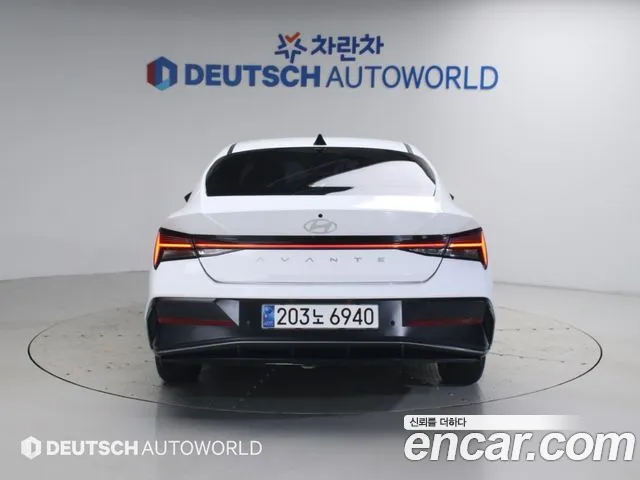 Hyundai Avante CN7 — Фото автомобиля 4