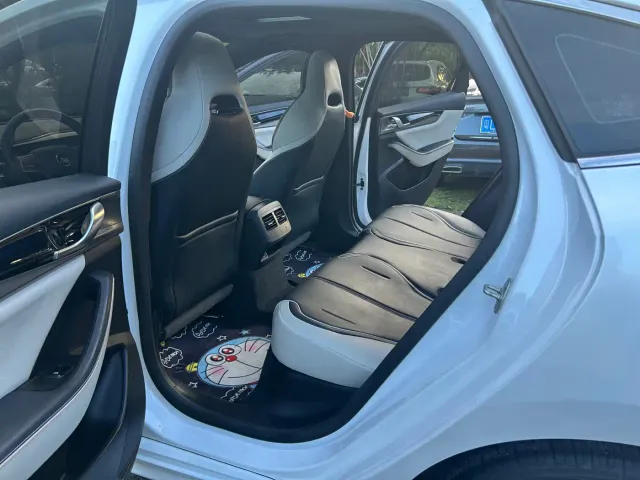 BYD Qin PLUS — Фото автомобиля 9