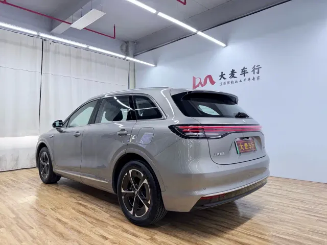 Shangjie SUV — Фото автомобиля 5