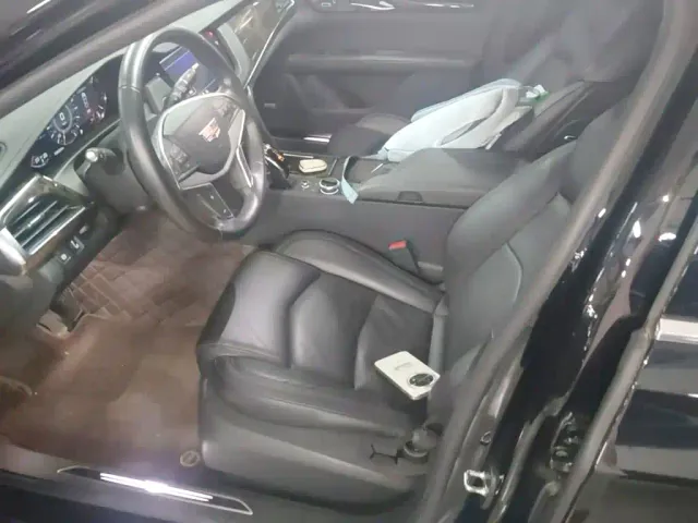 Cadillac CT6 — Фото автомобиля 14
