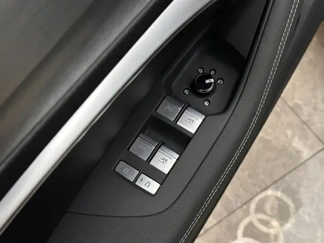 Audi A7L — Фото автомобиля 16