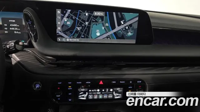 Genesis G90 — Фото автомобиля 12