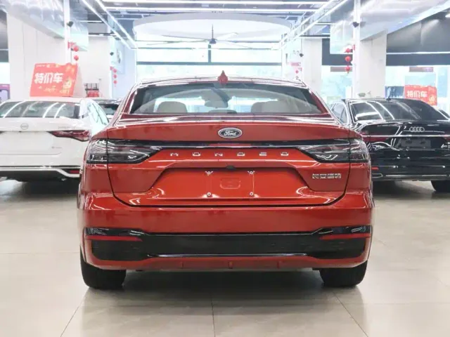 Ford Mondeo — Фото автомобиля 4