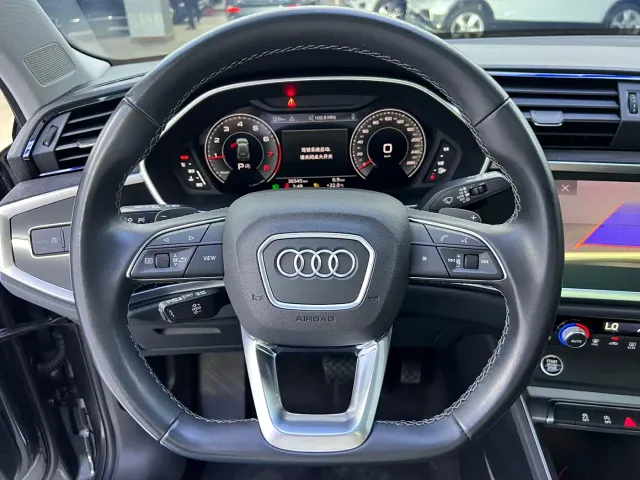 Audi Q3 — Фото автомобиля 7