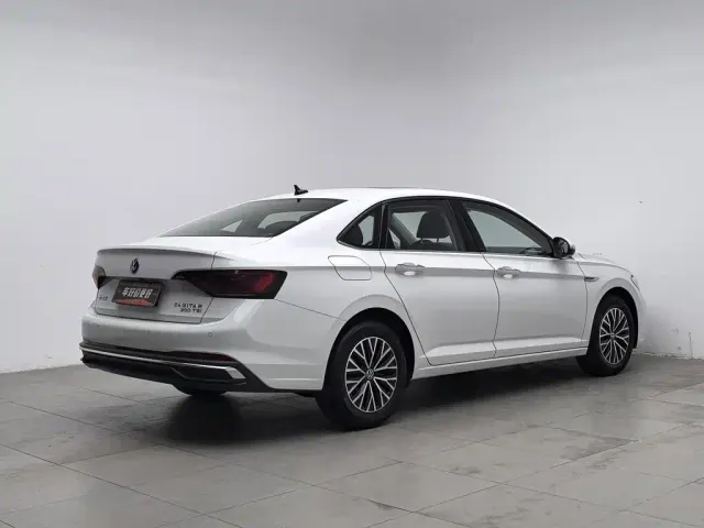 Volkswagen Sagitar — Фото автомобиля 2
