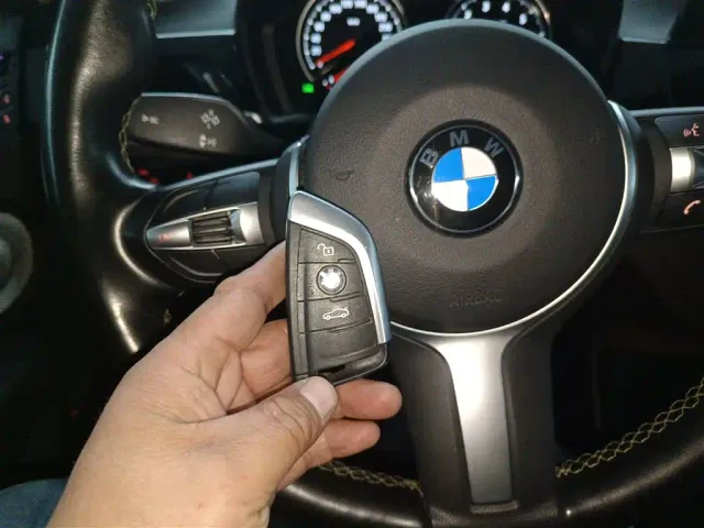 BMW X2 — Фото автомобиля 16