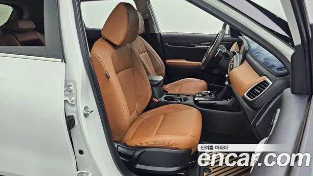 Kia Seltos New — Фото автомобиля 16