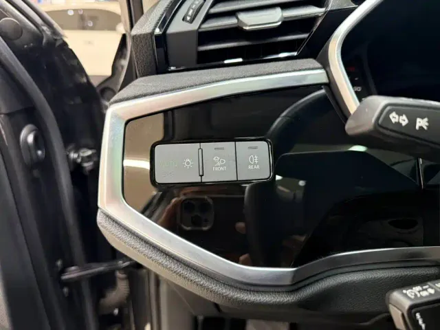 Audi Q3 — Фото автомобиля 9