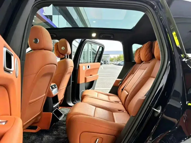 Li Auto L6 — Фото автомобиля 3