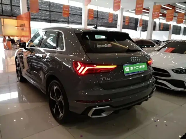 Audi Q3 — Фото автомобиля 4