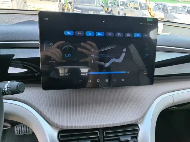BYD Song Pro — Фото автомобиля 12