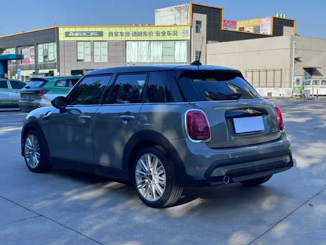 MINI Hatch — Фото автомобиля 5