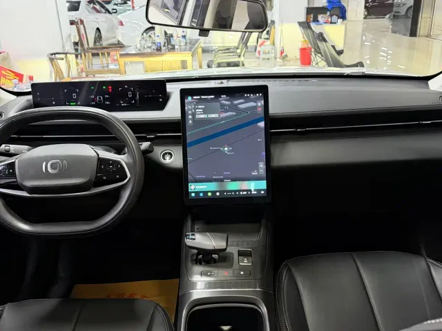 Changan Qiyuan A05 — Фото автомобиля 5