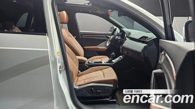 Audi Q3 35 TDI Premium — Фото автомобиля 22