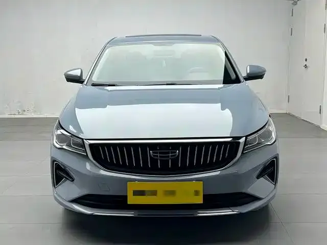 Geely Emgrand — Фото автомобиля 2