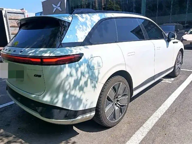 Xpeng G9 — Фото автомобиля 4