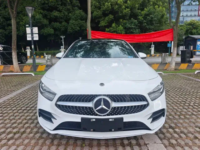 Mercedes-Benz A-Class — Фото автомобиля 2