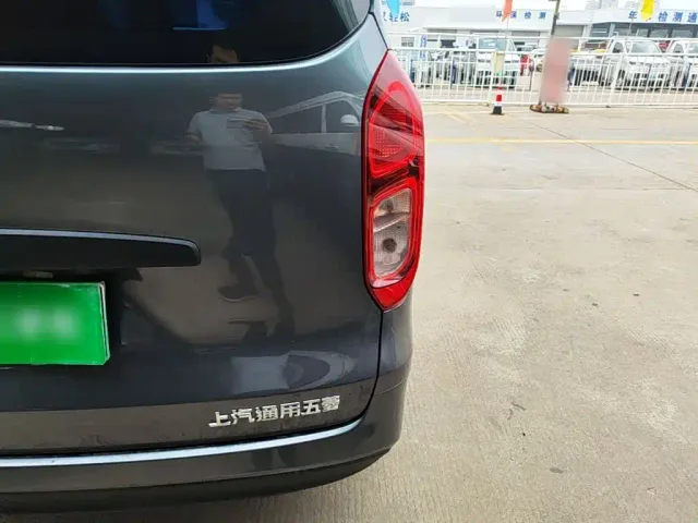 Wuling Motors Wuling Hongguang New Energy 2024 Pure Electric 300KM Standard — Фото автомобиля 7