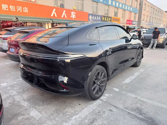 IM Motors LS6 — Фото автомобиля 10