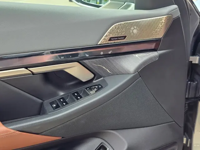BMW i5 — Фото автомобиля 19