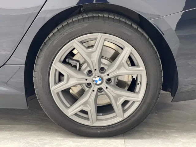 BMW i3 — Фото автомобиля 19