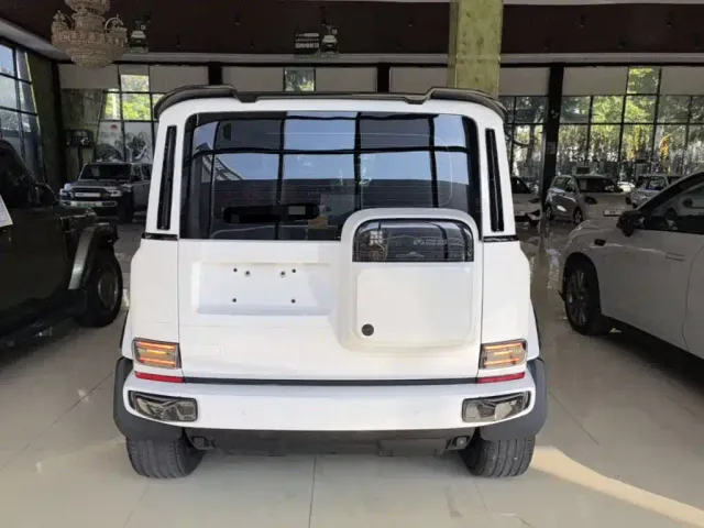 iCAR V23 — Фото автомобиля 5