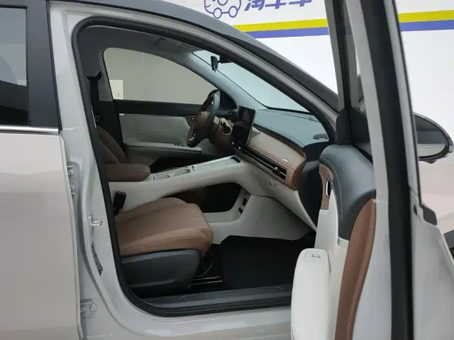 Wuling Bingo S — Фото автомобиля 8
