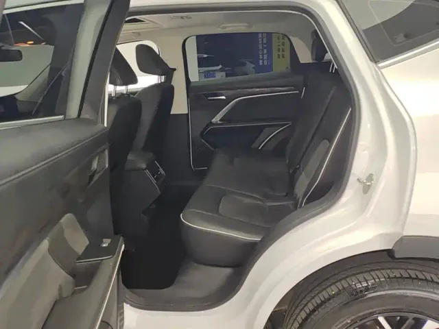 Haval H6 — Фото автомобиля 11