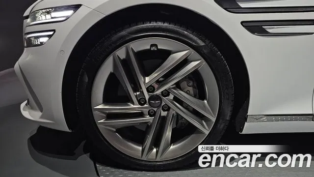 Genesis G80 RG3 — Фото автомобиля 5