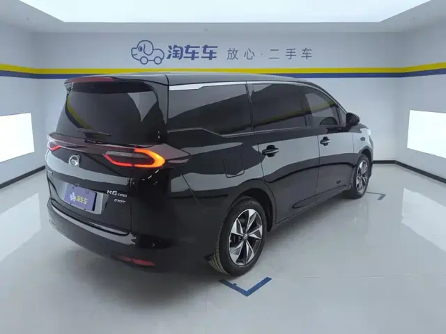 GAC Trumpchi M6 — Фото автомобиля 3