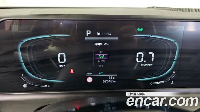 Kia Seltos New — Фото автомобиля 8