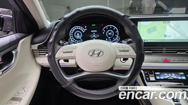Hyundai Grandeur — Фото автомобиля 13