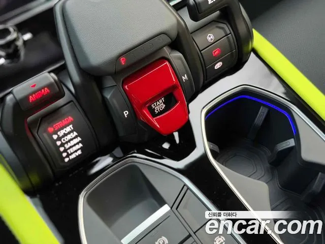 Lamborghini Urus — Фото автомобиля 12