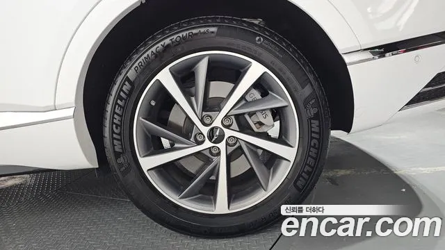 Genesis GV80 2.5T Бензин AWD — Фото автомобиля 18