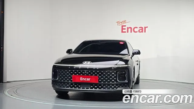 Hyundai Grandeur Grandeur (GN7) 2.5 Бензин 2WD — Фото автомобиля 2