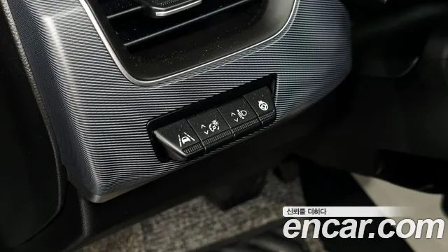 Renault Korea XM3 — Фото автомобиля 24