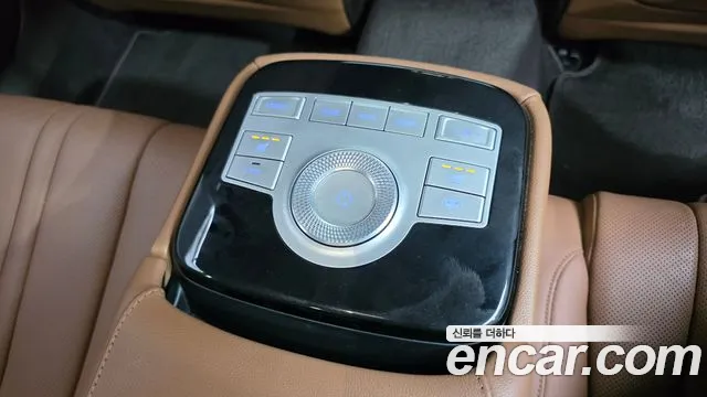 Genesis G80 Бензин 2.5 турбо AWD — Фото автомобиля 19