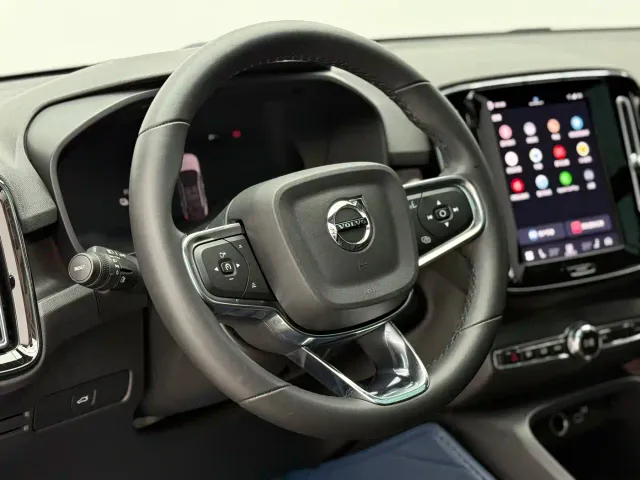 Volvo C40 — Фото автомобиля 14