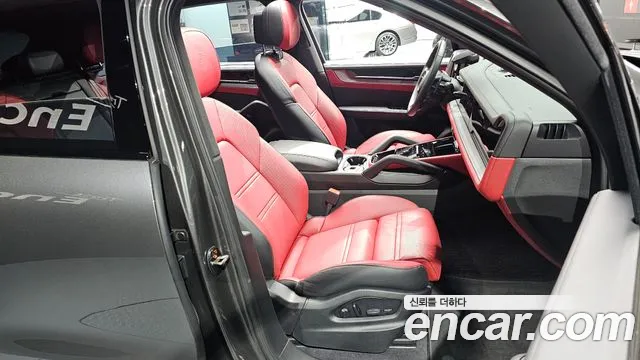 Porsche Cayenne PO536 — Фото автомобиля 16