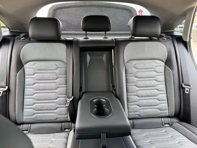 Volkswagen Tiguan X — Фото автомобиля 27