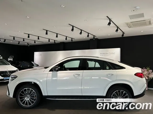Mercedes-Benz GLE-Class — Фото автомобиля 19