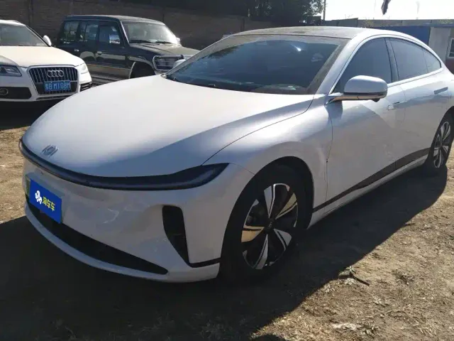 Фотография автомобиля — Changan Qiyuan A07