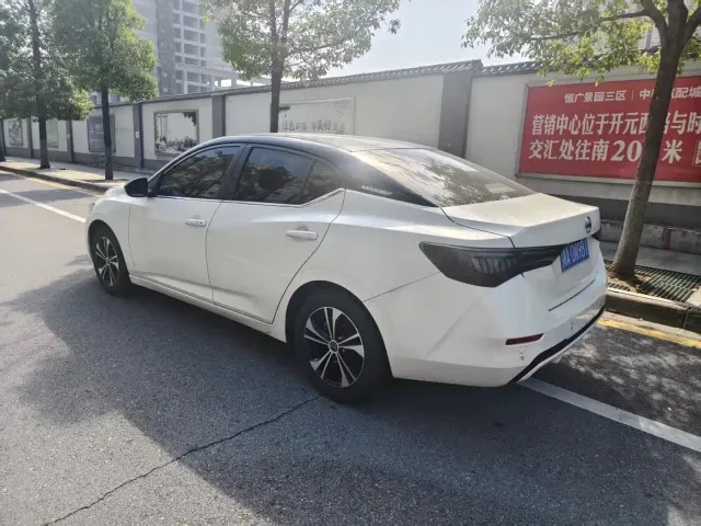 Nissan Sylphy — Фото автомобиля 7