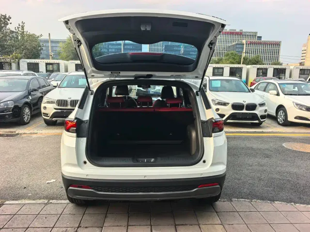 Changan CS35 Plus — Фото автомобиля 14