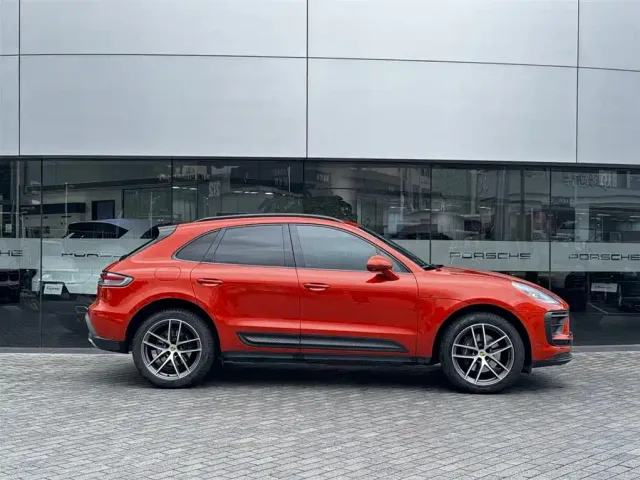 Porsche Macan — Фото автомобиля 5